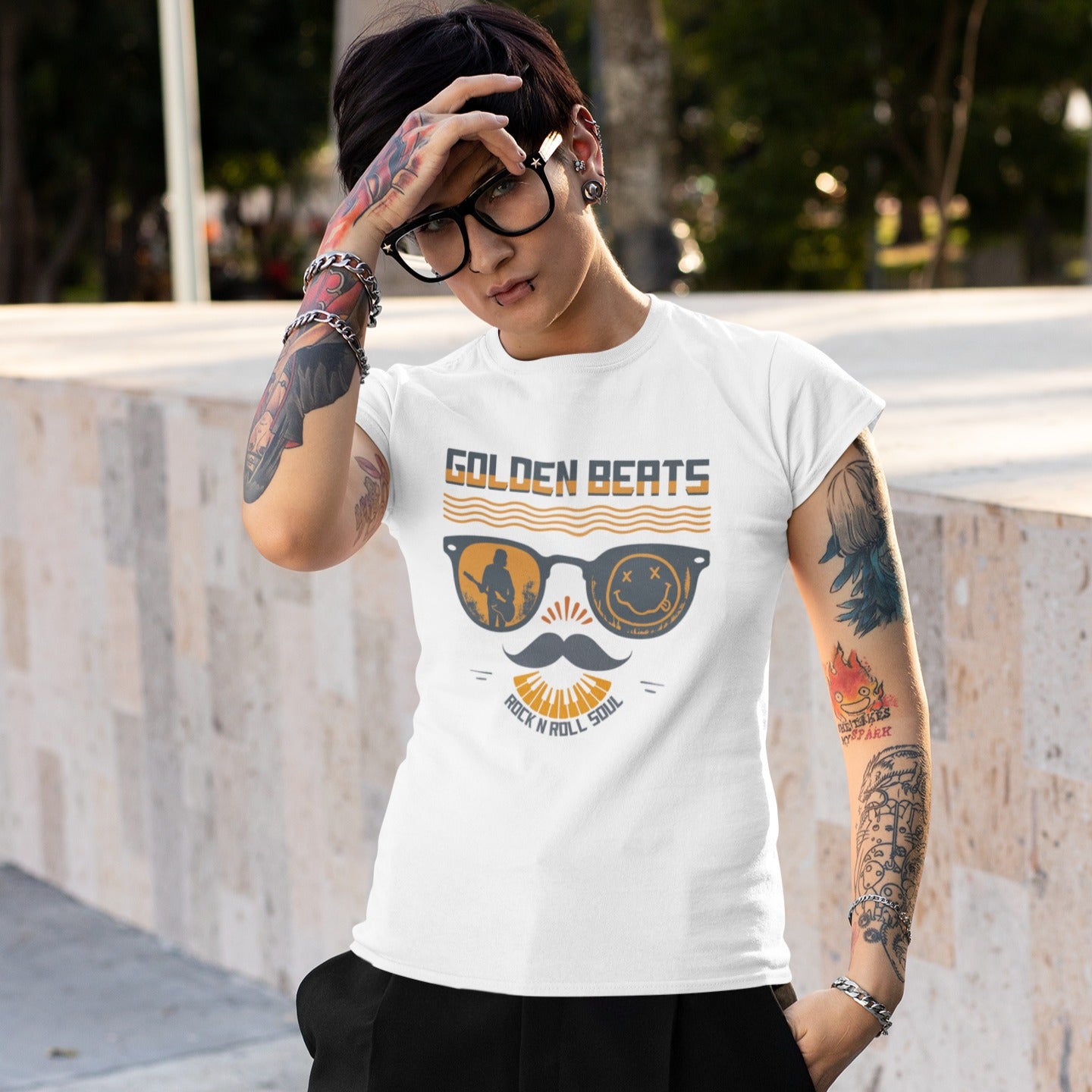 Golden Beats | Retro Rock n Roll Tshirt