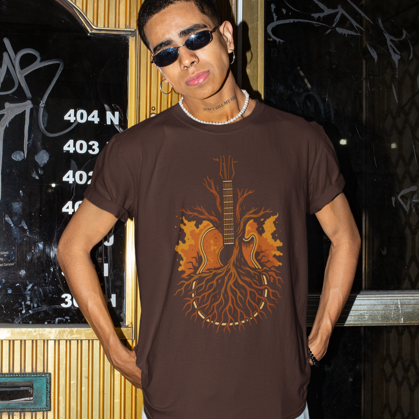 Acoustic Roots | Vintage Guitar Tshirt